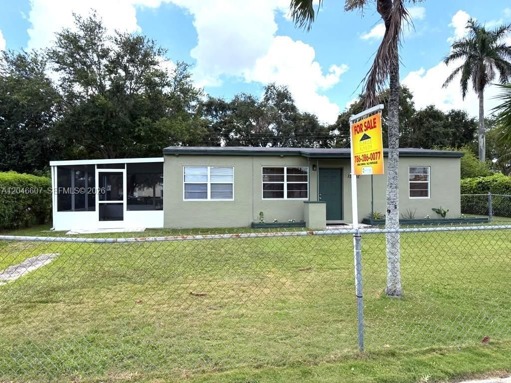 15451 SW 289th Ter , Homestead, FL 33033 Photo