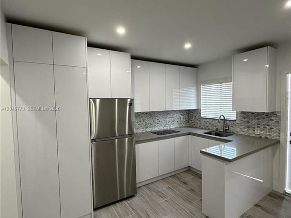 551 SW 57th Ave , Unit 2, Miami, FL 33144
