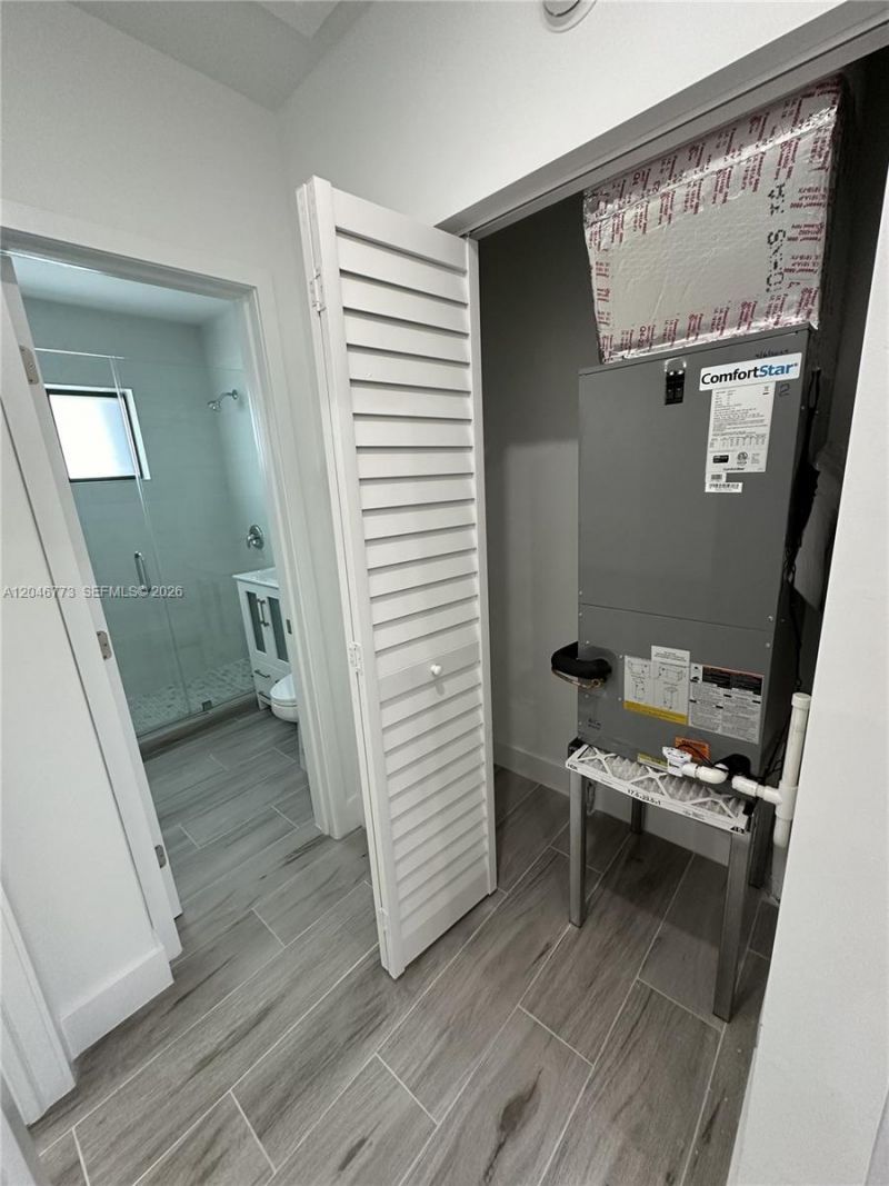 551 SW 57th Ave , Unit 2, Miami, FL 33144 Photo