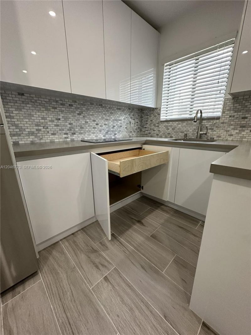551 SW 57th Ave , Unit 2, Miami, FL 33144 Photo