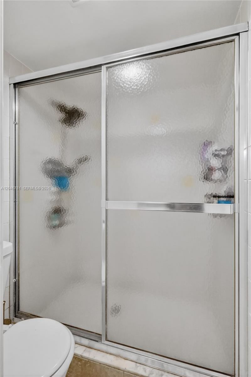 3401 N Country Club Dr , Unit 109, Aventura, FL 33180 Photo