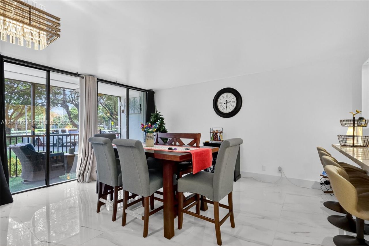 3401 N Country Club Dr , Unit 109, Aventura, FL 33180 Photo