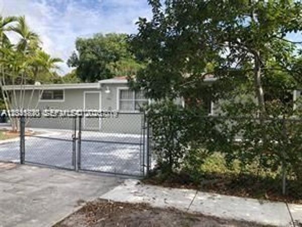 1575 NW 127th St , Unit ., North Miami, FL 33167