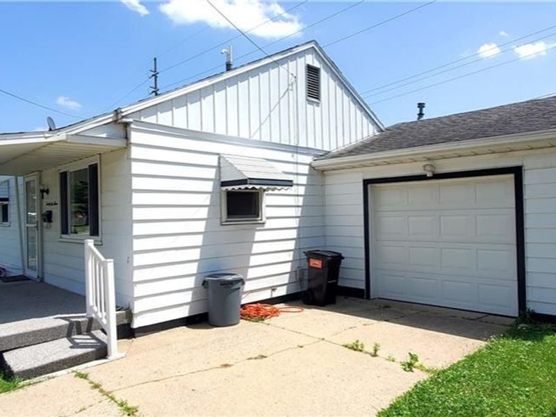 2611 Morton Drive, Springfield, OH 45505 Photo 3