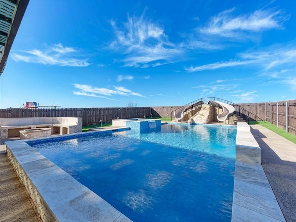 1529 Brimhurst DR, Leander, TX 78641