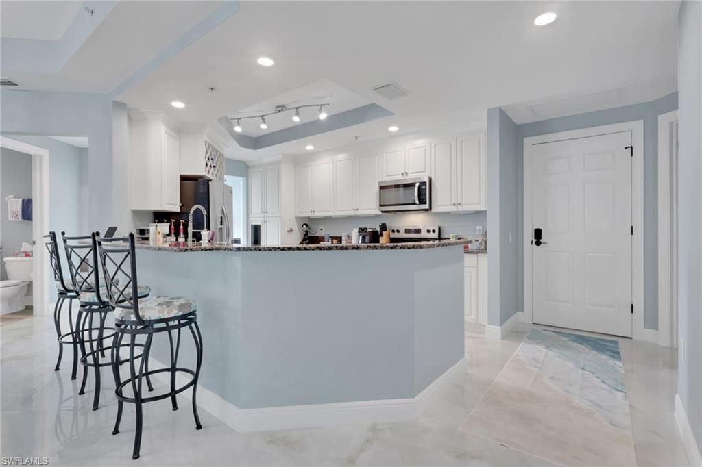2743 1st St, Unit 2106, Fort Myers, FL 33916 Photo
