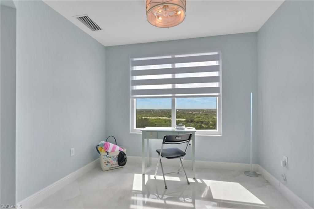 2743 1st St , Unit 2106, Fort Myers, FL 33916 Photo