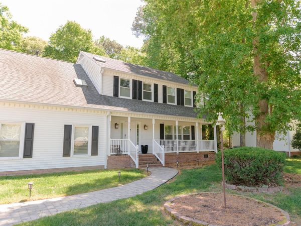 102 Stevens Court , Yorktown, VA 23693