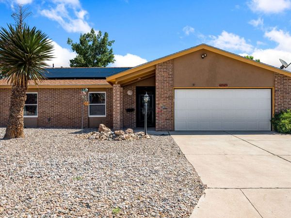 4747 Limestone Drive NE, Rio Rancho, NM 87124