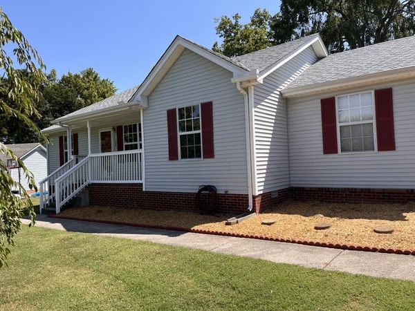 308 Vernon Traylor Dr , Smyrna, TN 37167