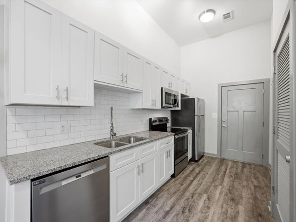 782 Riverfront Parkway , Unit 111, Chattanooga, TN 37402