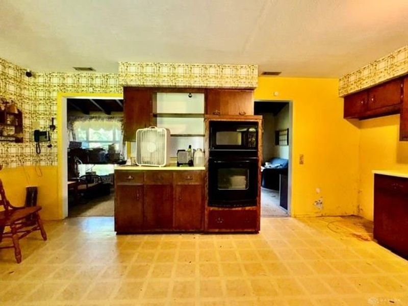 4343 W Enon Drive, Mad River Township, OH 45323 Photo 20