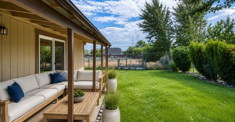 802 Lyell Way, Gardnerville, NV 89460 Photo