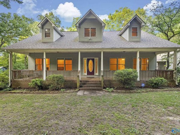 553 Mountain Oak Trail, Somerville, AL 35670