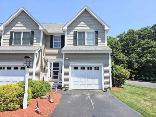 624 Main Street, Unit 6, Fremont, NH 03044