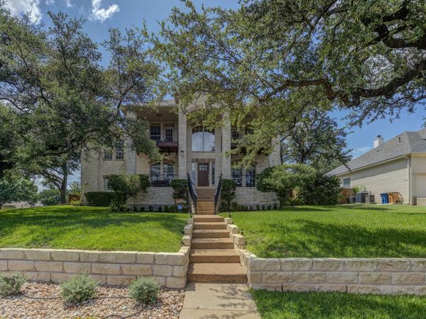 10200 Spicewood PKWY, Austin, TX 78750