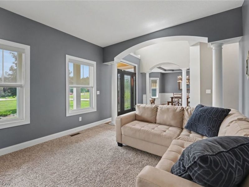 11780 Ascot Lane, Chagrin Falls, OH 44023 Photo 5