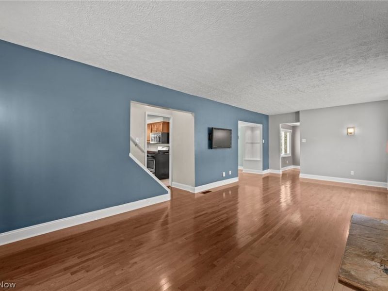 1591 Maywood Road, South Euclid, OH 44121 Photo 4