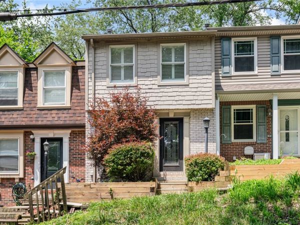 1120 Highland Ave , Pitcairn, PA 15140