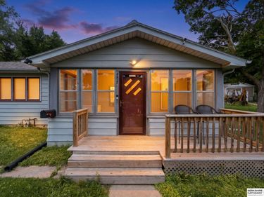 4512 N 17th Street, Omaha, NE 68110