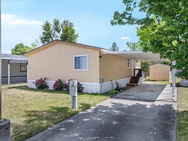 6850 Downing Road, Unit SPC 60, Central Point, OR 97502