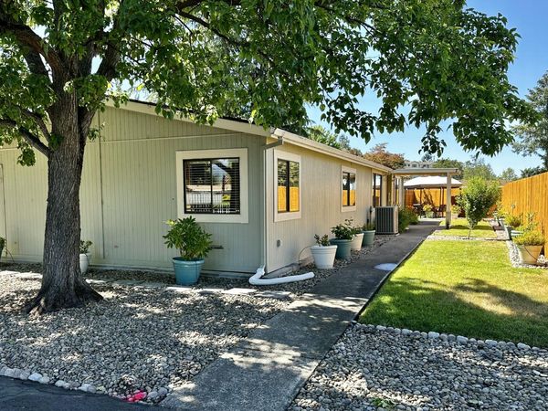 4624 S Pacific Highway, UNIT 37, Phoenix, OR 97535