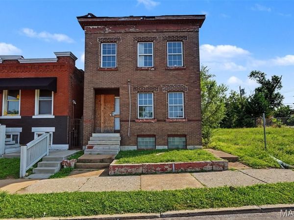 4611 Natural Bridge Avenue, St Louis, MO 63115
