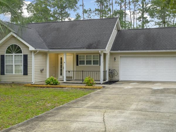 389 Springfield Dr. , Pawleys Island, SC 29585