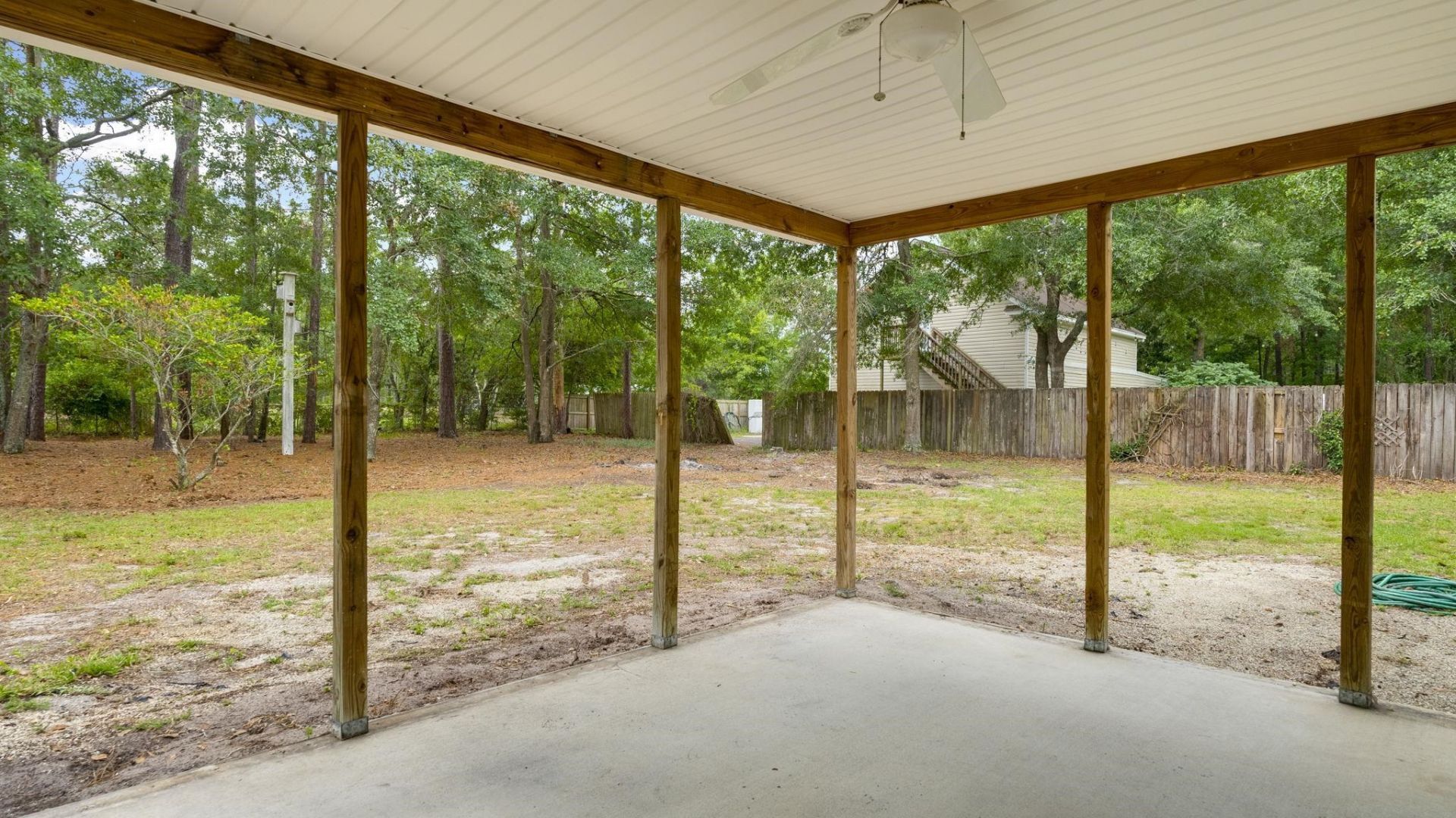 389 Springfield Dr. Photo 25