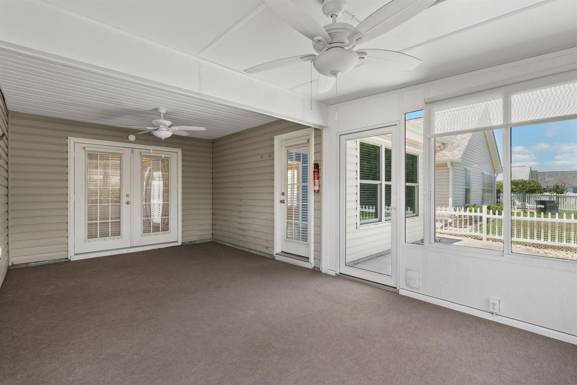 226 Lynco Ln. Photo 25