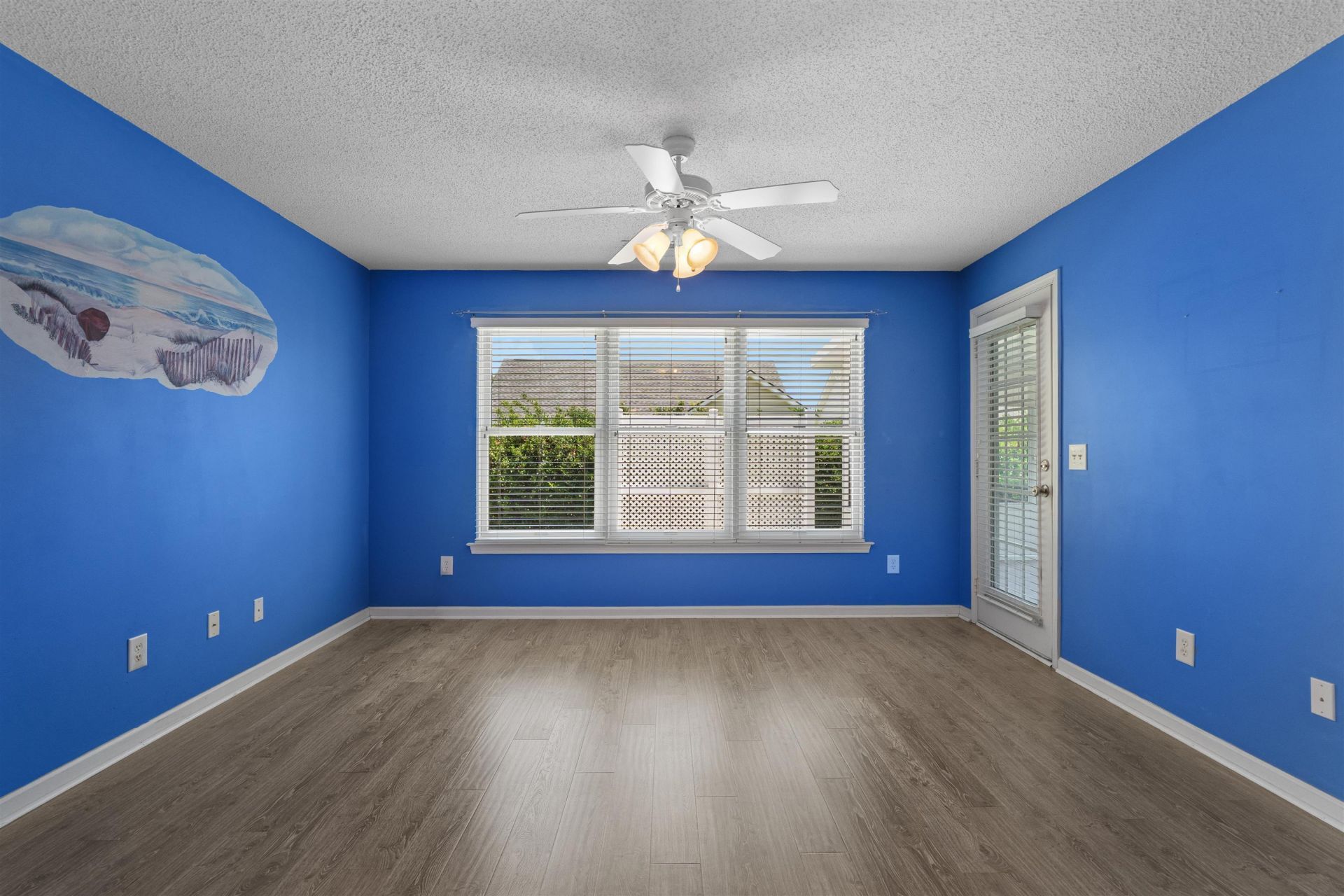 226 Lynco Ln. Photo 36