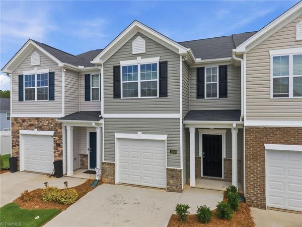 2005 Frost Drive , Graham, NC 27258