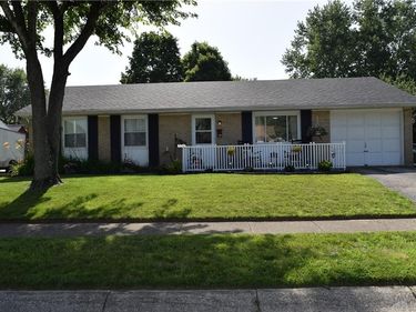 1005 White Pine Street, New Carlisle, OH 45344
