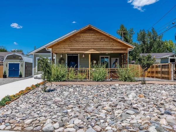 937 S 10th Street, Montrose, CO 81401