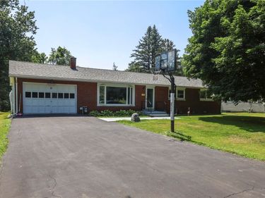 17 Park Lane, Big Flats, NY 14814