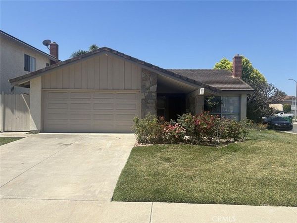 3922 Ash Street, Irvine, CA 92606