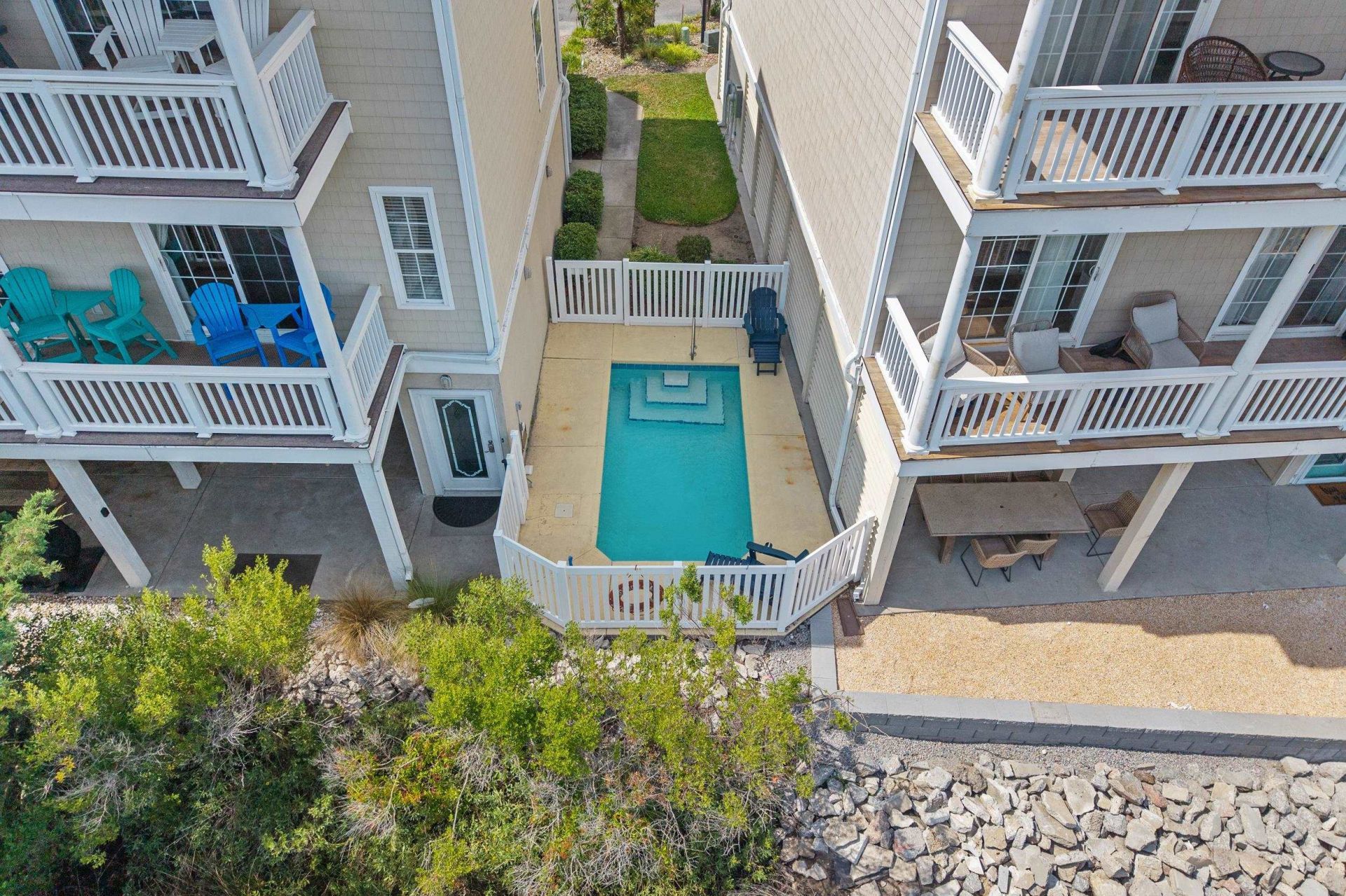 2302 Pointe Marsh Ln. Photo 39