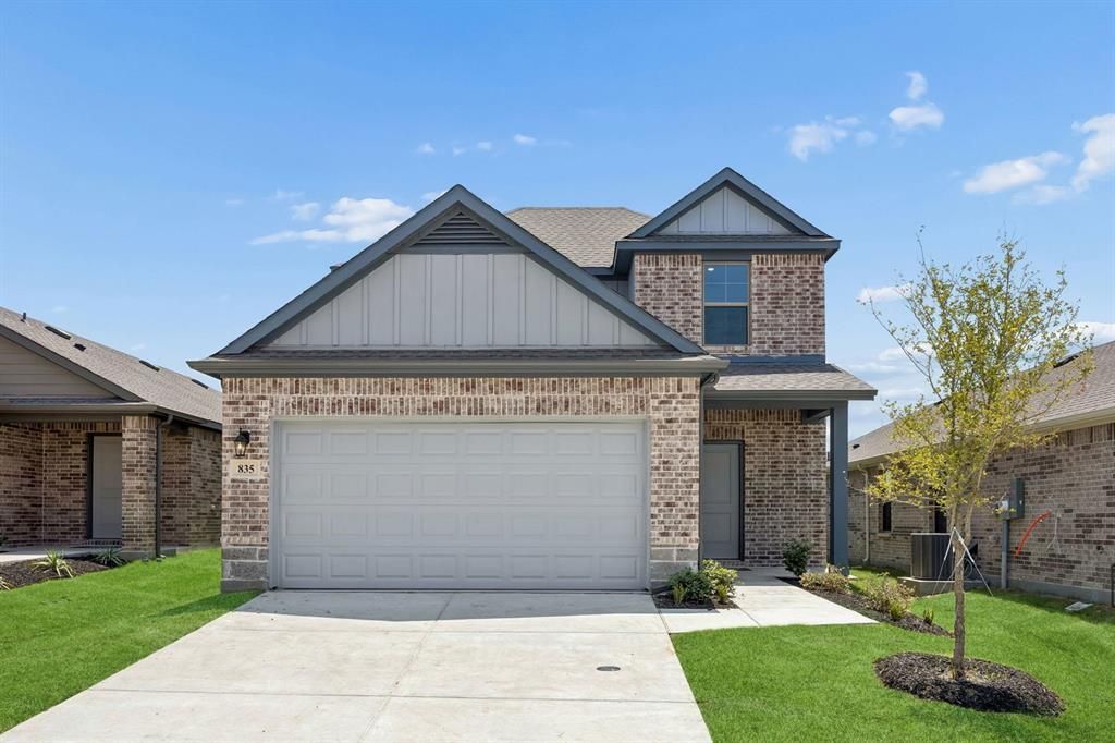 835 Hillcrest Boulevard, Princeton, TX 75407 Main Photo