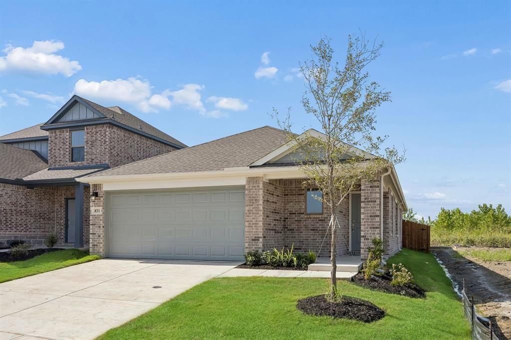 831 Hillcrest Boulevard, Princeton, TX 75407 Main Photo