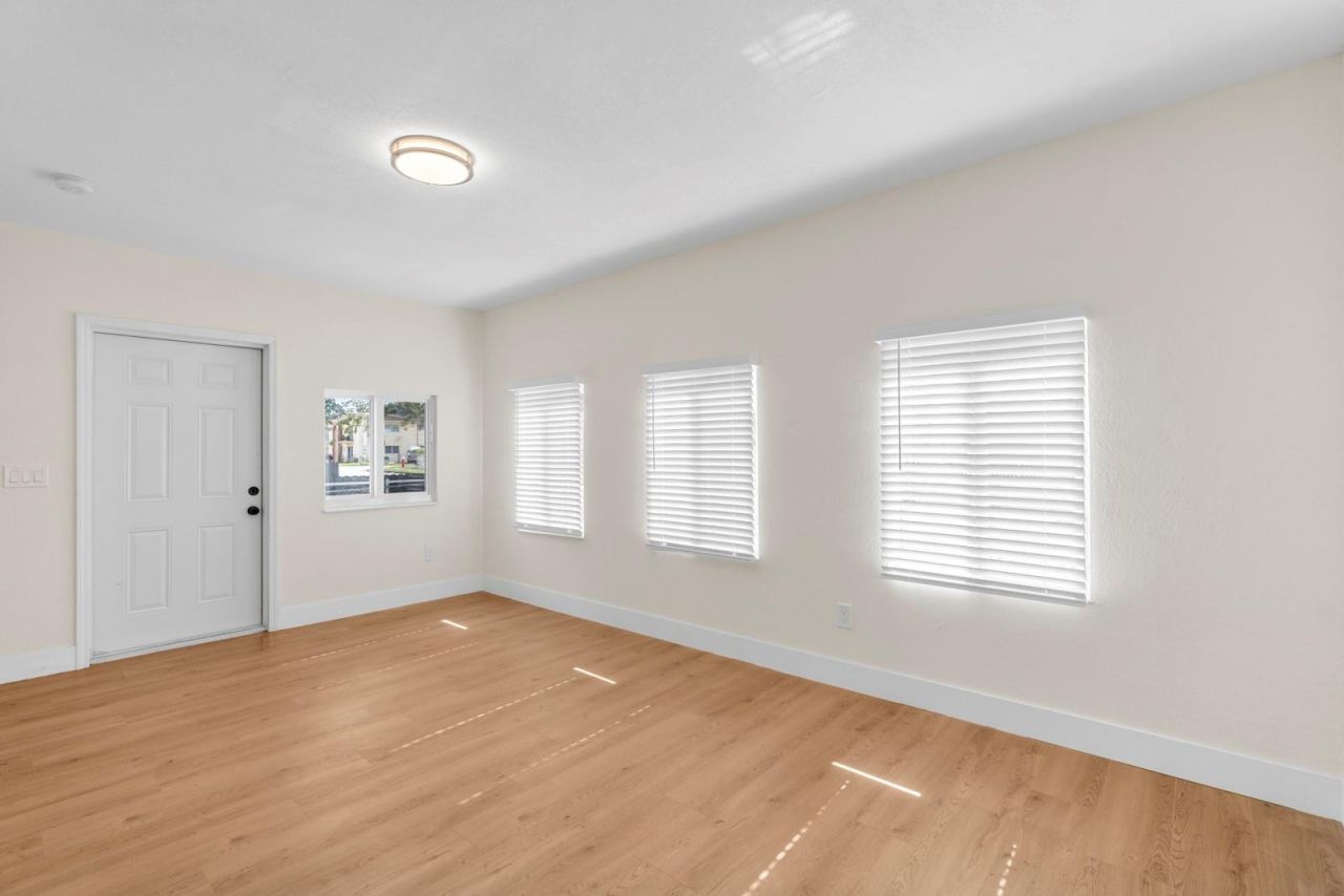 865 SE 12th Street, Unit A, Hialeah, FL 33010 Photo