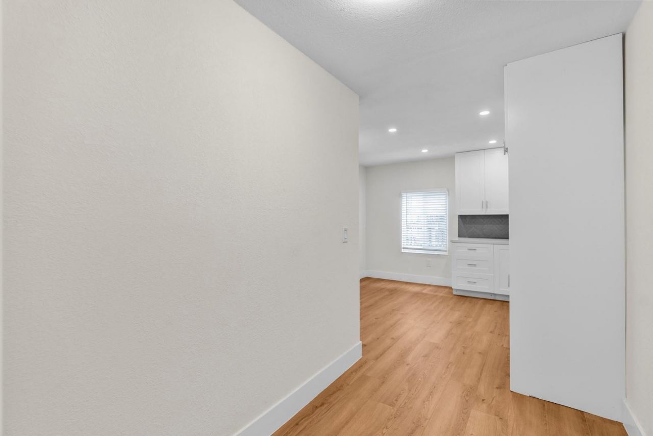 865 SE 12th Street, Unit A, Hialeah, FL 33010 Photo