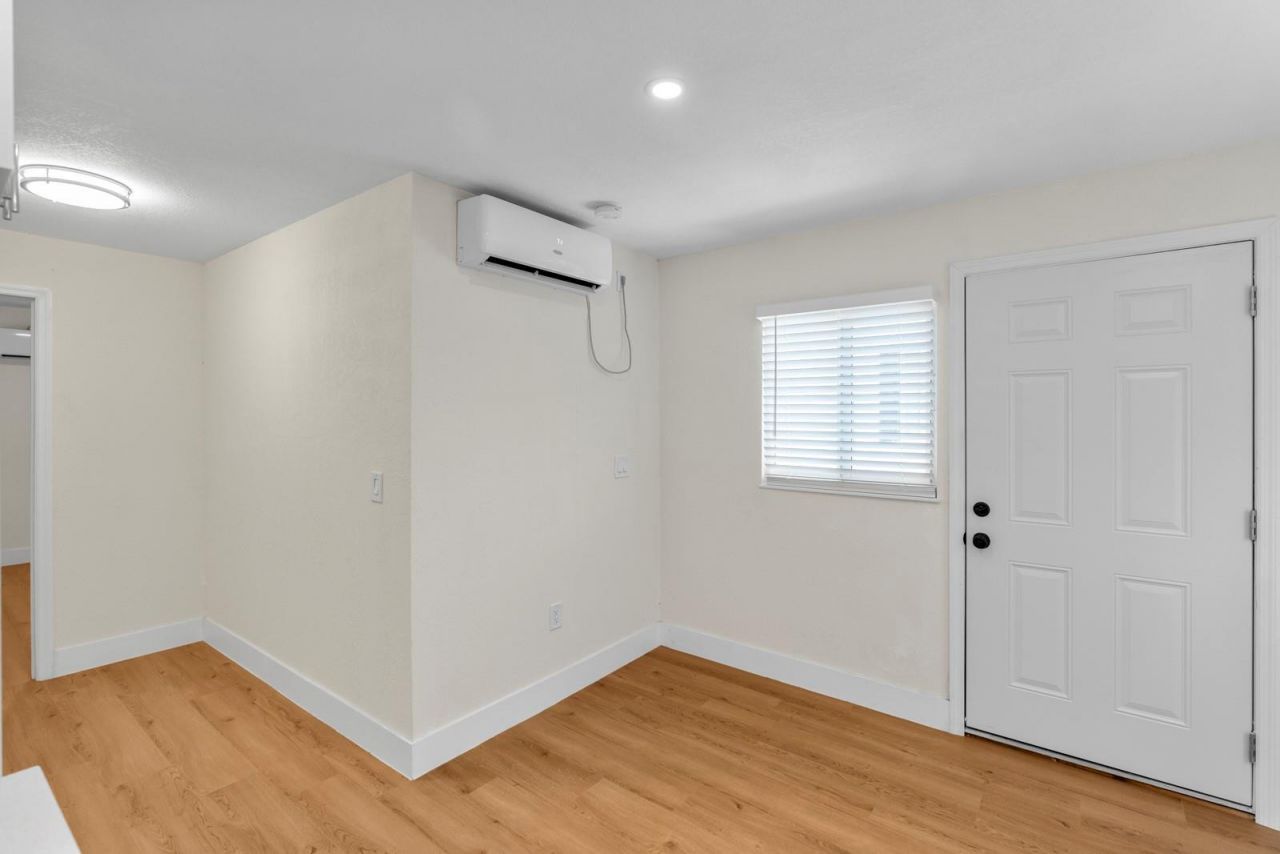 865 SE 12th Street, Unit A, Hialeah, FL 33010 Photo