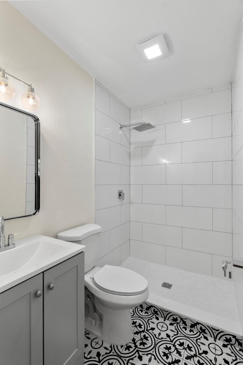 865 SE 12th Street, Unit A, Hialeah, FL 33010 Photo