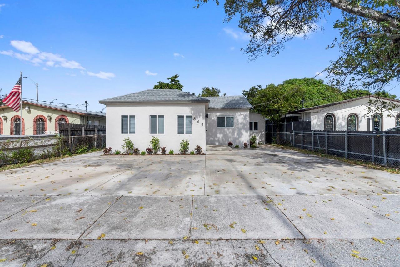 865 SE 12th Street, Unit A, Hialeah, FL 33010 Photo