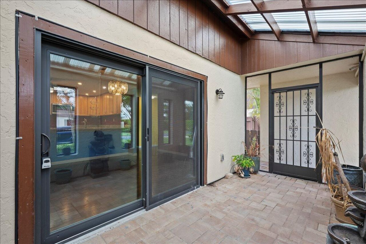 6774 Wheaton Lane, Lake Worth, FL 33467 Photo
