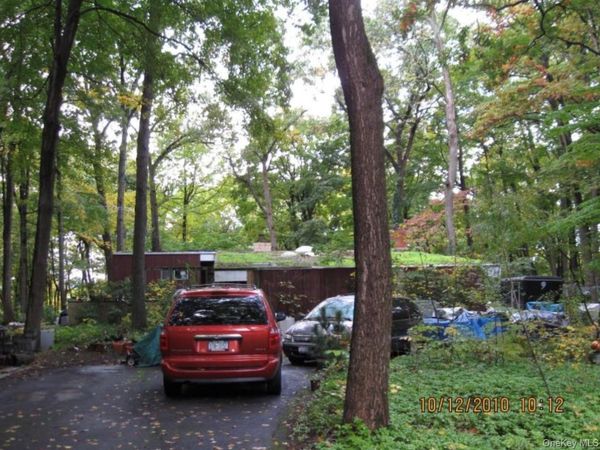 25 Hornbeck Ridge RD , Poughkeepsie, NY 12603