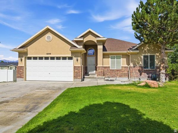 6059 BAYSHORE DR , Stansbury Park, UT 84074