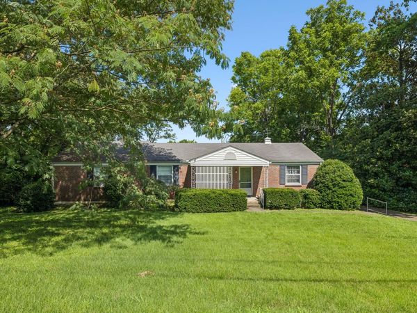4846 Corning Dr, Nashville, TN 37211