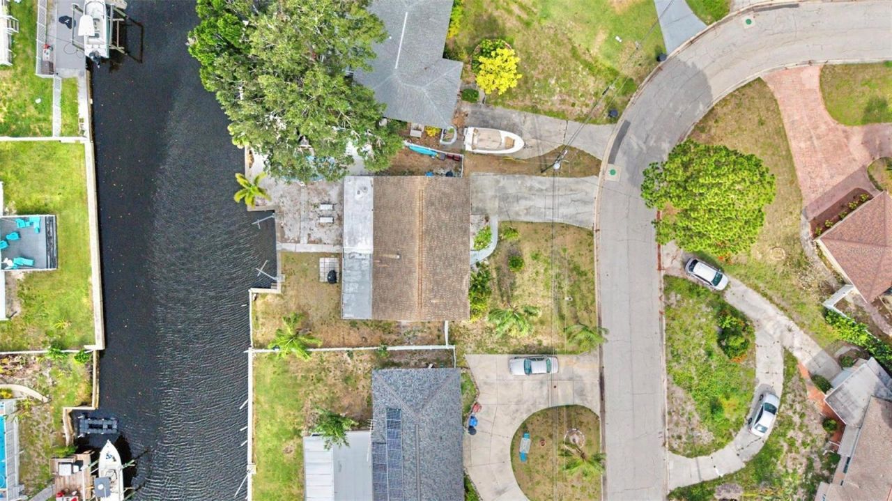 9472 Treasure Lane Ne, Saint Petersburg, FL 33702 Photo