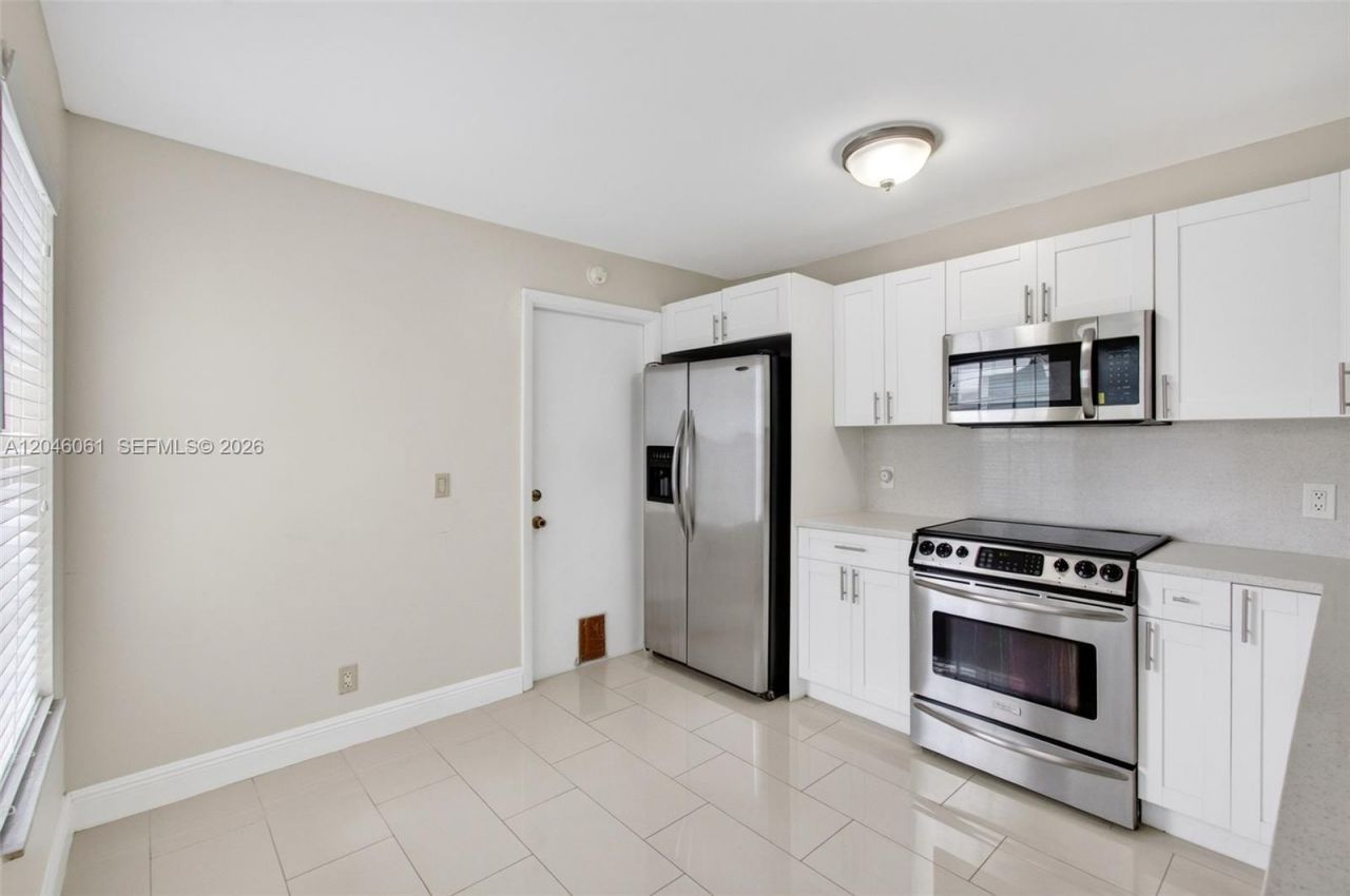 3855 Island Club Cir , Lake Worth, FL 33462 Photo